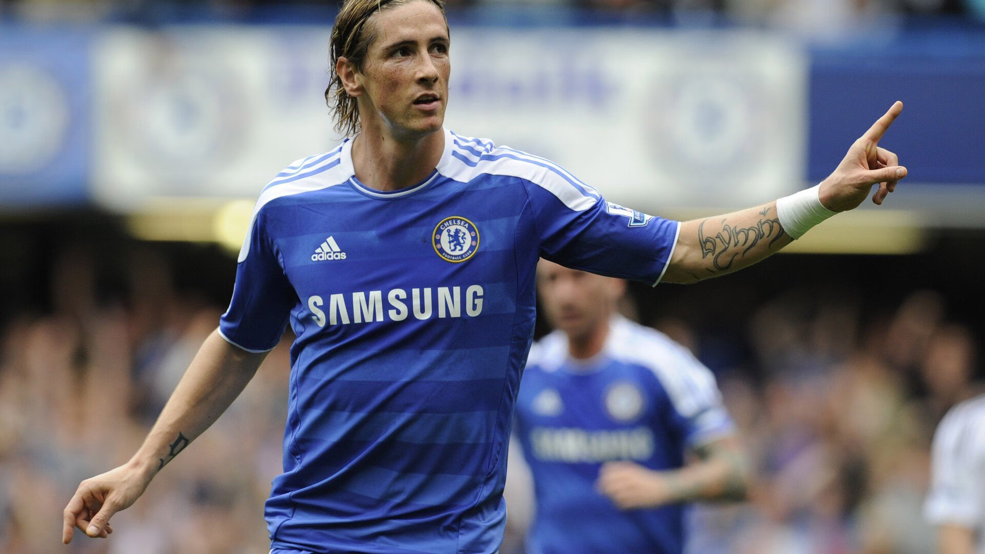 《电竞世界的新变革：5G技术带来的深远影响》，电竞产业的发展利大于弊